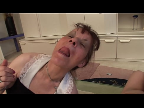 ❤️ Kaks vanaema ja üks vanaisa teevad kolmekesi ️ Pornovideo at us et.desixxxtube.ru ❌️