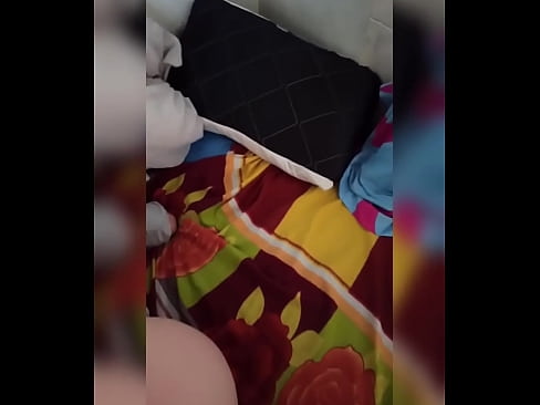 ❤️ Minu toakaaslane jääb üksi koju, sest tema abikaasa läheb puhkusele ja ma kasutan võimalust teda nussida ja täita tema perse piimaga ️ Pornovideo at us et.desixxxtube.ru ❌️