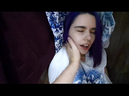 ❤️ Leidsin oma õe kapist ja aitasin tal cumida ️ Pornovideo at us et.desixxxtube.ru ❌️